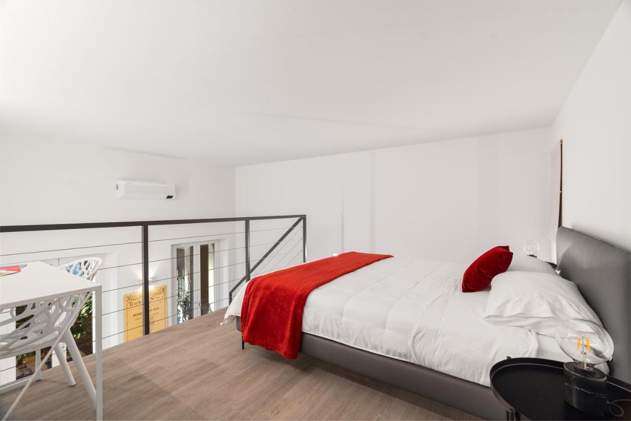 Modern Quiet Super Central Luxury Apartment Milano Exterior foto