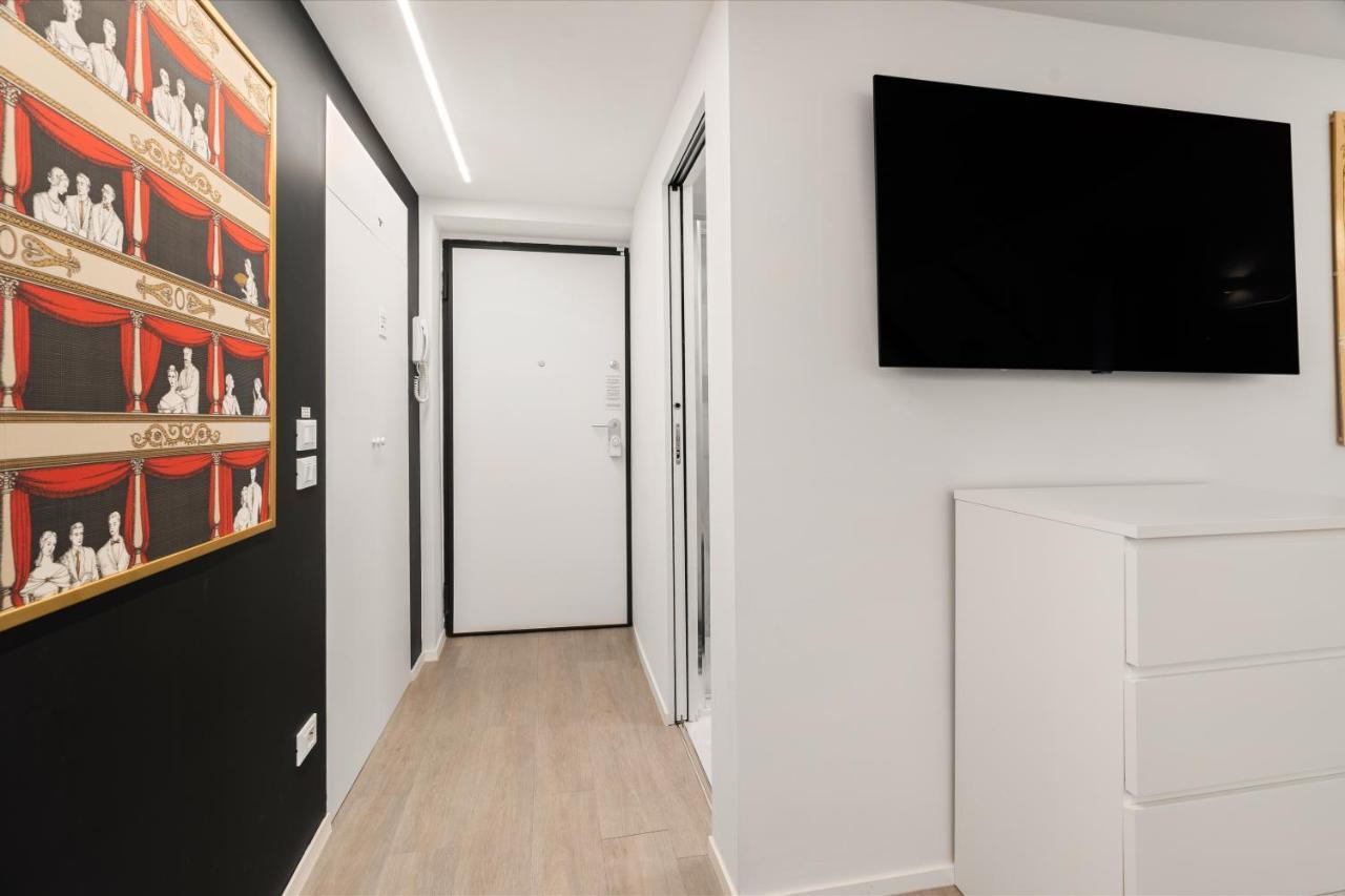 Modern Quiet Super Central Luxury Apartment Milano Exterior foto