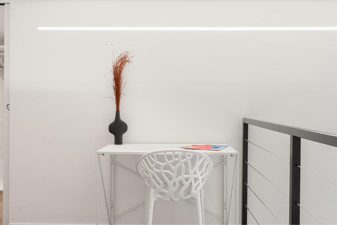 Modern Quiet Super Central Luxury Apartment Milano Exterior foto